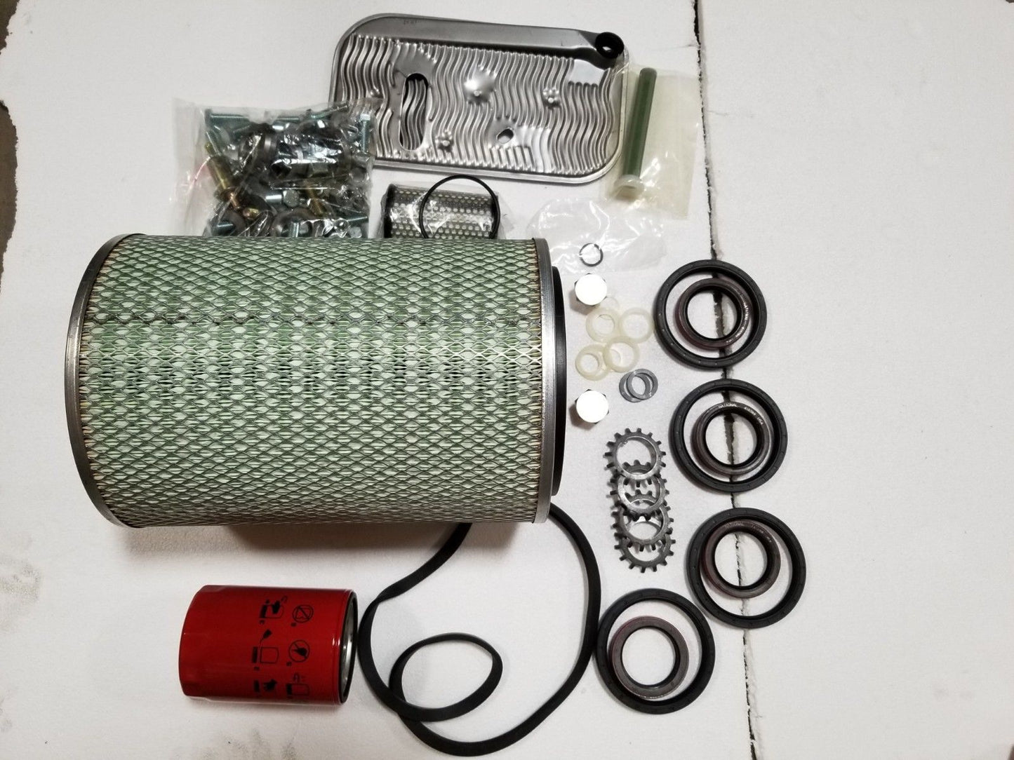 HMMWV M998 Humvee Fuel Filter, Geared Hub, Oil Filter, Maintenance Kit