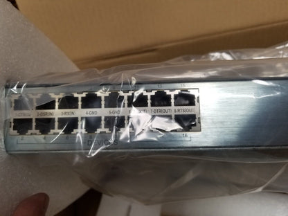 NEW LANTRONIX SLC01612N-02 16 PORT SECURELINX SLC16 W/ All Cords