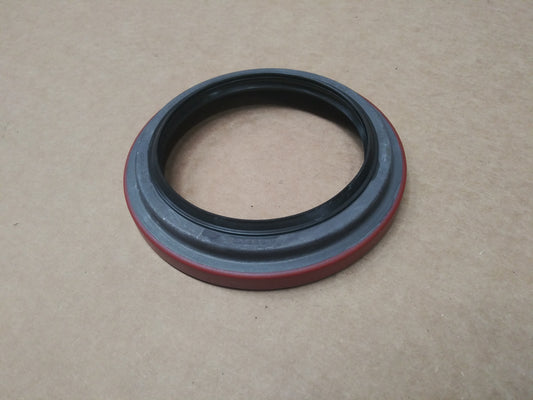 M809 5 Ton Truck Inner Hub Seal M39 M54 M939A1 Series Axle