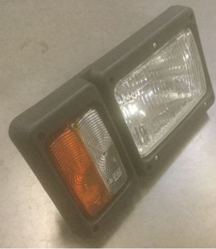 MRAP RG 31 LH Head Light  	RG-31 6220-01-557-5963 R0054665