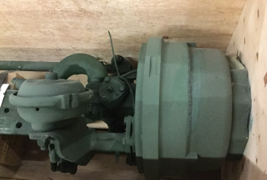 M916 M915 10 Ton Axle Assembly  12478861