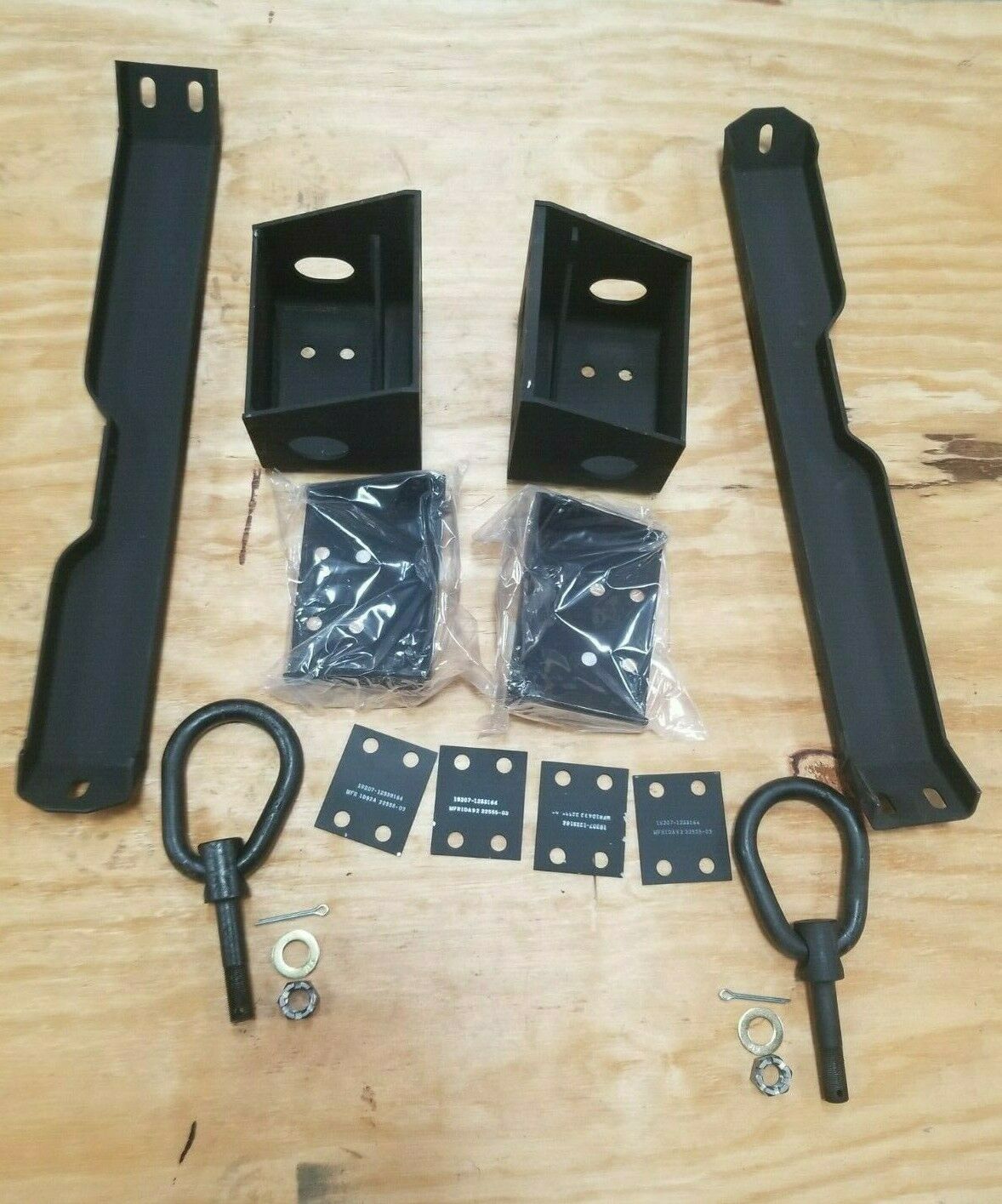 HMMWV M998 H1 M1125 Airlift Bumper Bracket KIT Shackle, M1123 M1114, Humvee