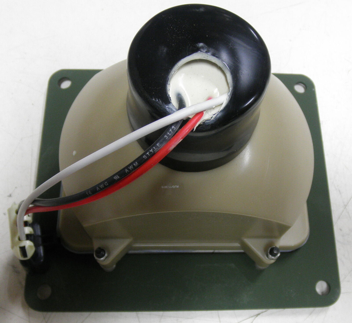 MILITARY 7 TON MTVR HEADLIGHT OSHKOSH 3346090