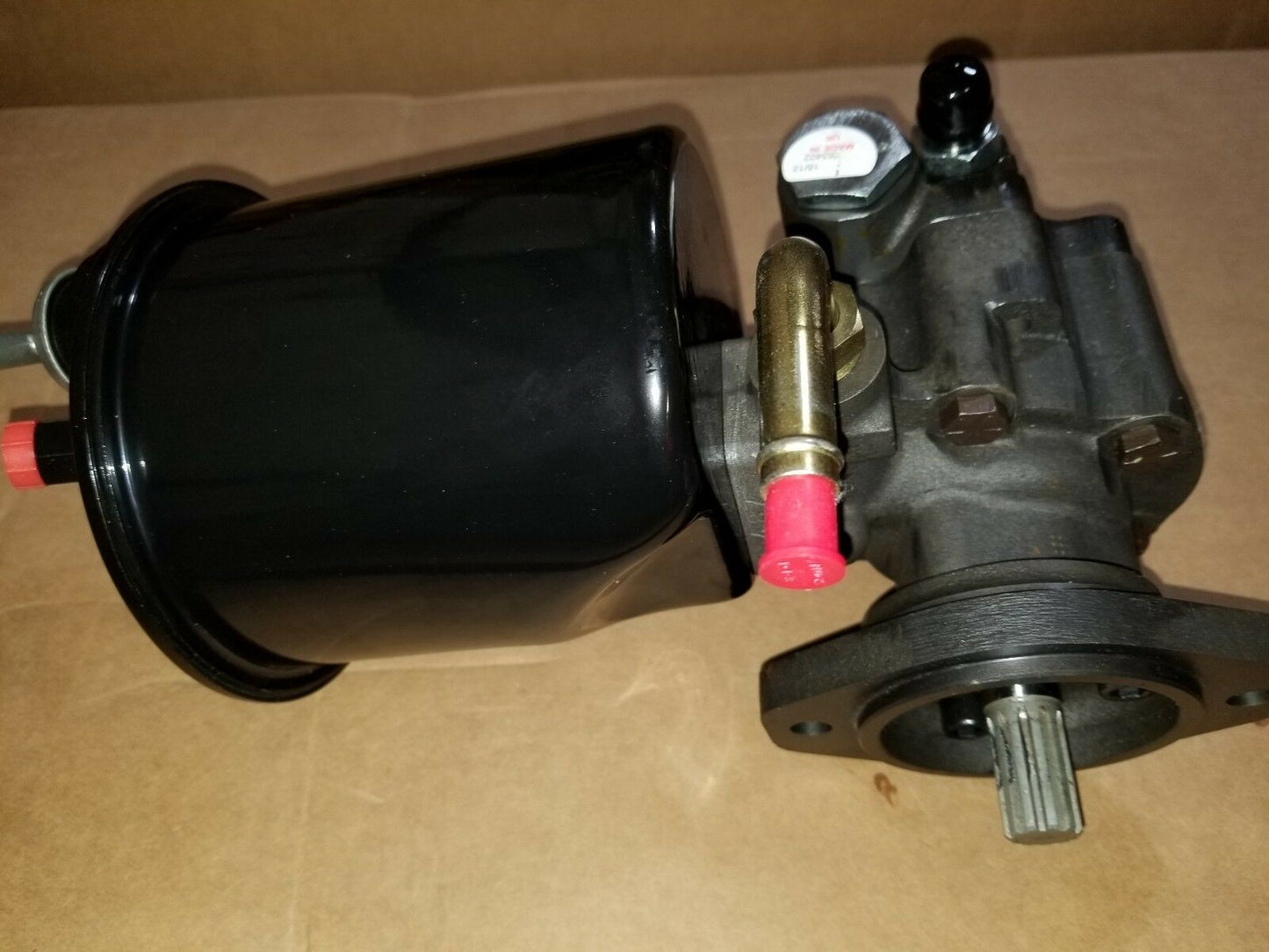 M939A2 Power Steering Pump 6CTA 8.3 20510093, 12363402