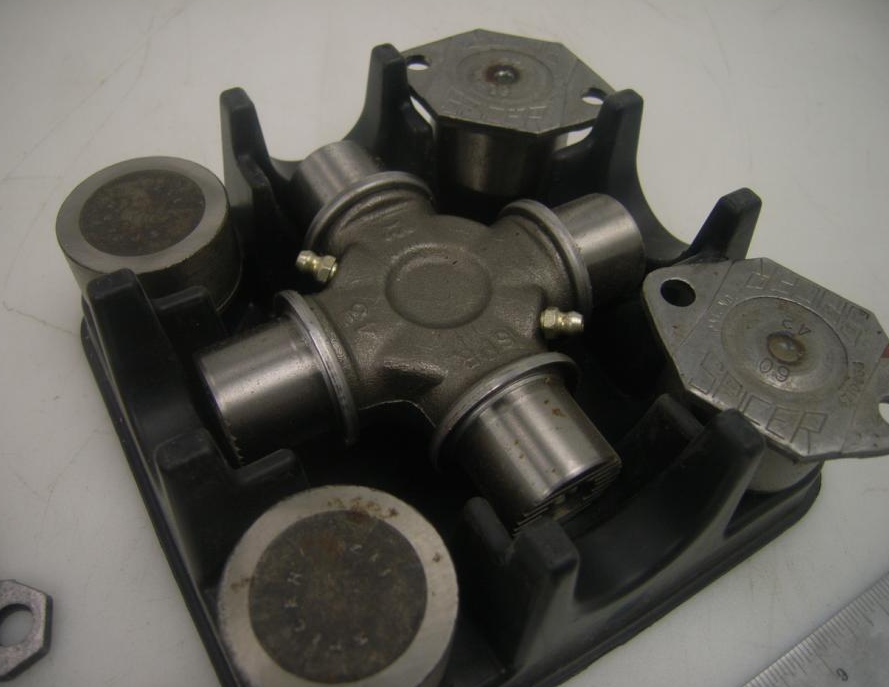 MK23 PLS U JOINT 2520-01-481-2200 Parts Kit Spicer 5-438X 5-674X 674